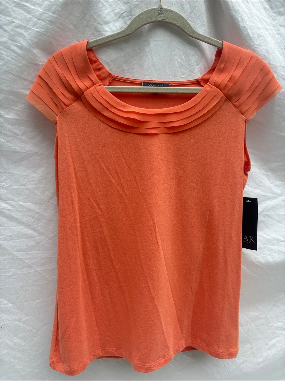 Anne Klein Mango Pleated Scoop Neck Cap Sleeve Top